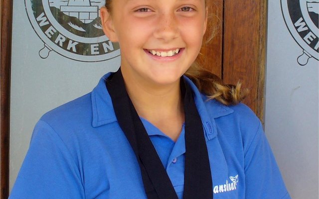 Baie geluk aan Anrie van Niekerk met haar pragtige prestasies in Spiesgooi (2de plek) en Diskus (3de plek).  Sy neem Saterdag, 27 Februarie 2016 aan die Westelike Provinsie Atletiekbyeenkoms in Oudtshoorn deel.  Ons is baie trots op jou en weet jy sal Laerskool Gansbaai se naam hoog hou! Laerskool Gansbaai